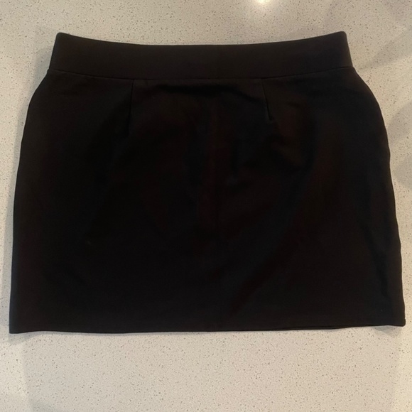 Bar III Black Mini Skirt - Picture 4 of 5